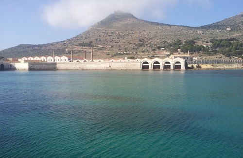 Trapani City Centre Boat Rental | Exciting Liveaboard & Diving Safari at Aegadian Islands