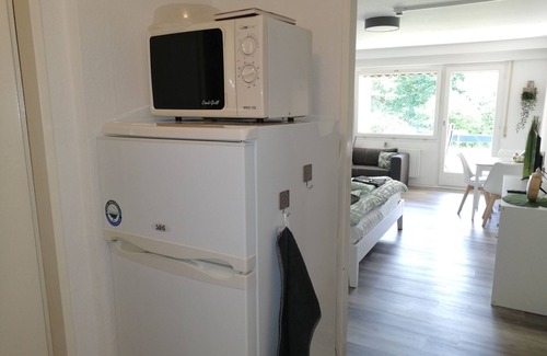 Bad Urach Apartment | Cozy Apartment with Kitchen, Pet Friendly for 2 Guests