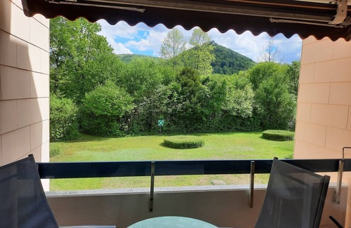 Bad Urach Apartment | Cozy Apartment with Kitchen, Pet Friendly for 2 Guests