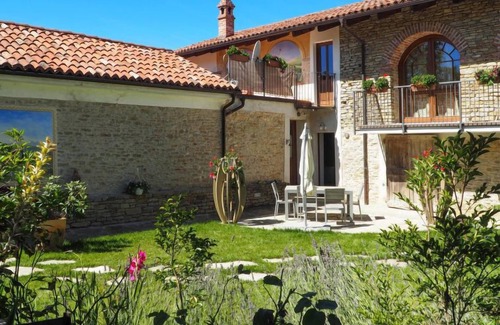 Bonvicino Apartment | Oceanfront Retreat at Livella - Guest Rated 9/10