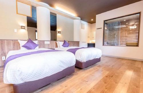 Kusatsu Onsen Hotel | Relaxing LiVEMAX RESORT Kusatsu Onsen with Hot Tub & Dining