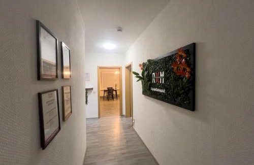 Marxloh Apartment | Discover Serviceroom24: Modern Apartment in Duisburg
