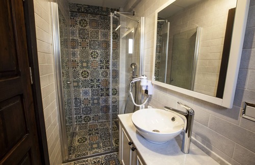 Selcuk Hotel | Unwind at Livia Garden Hotel: Guest Rated 9.8 & Pool Access