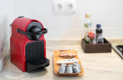 Bairro Alto Apartment | Explore Living Bairro Alto V: Family & Pet Friendly Stay