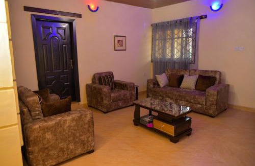 Benin City Apartment | Convenient Living Green Apartments with Airport Pickup