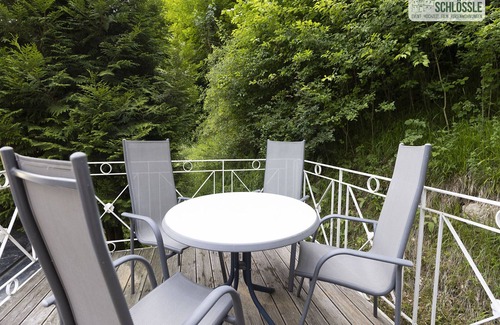 Bad Urach Villa | Living in Seeburg Castle | Exclusive Suites in Historic Elegance