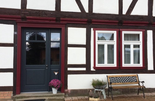 Dassel Apartment | Idyllic Mill Retreat with Pool and Breakfast in Green Meadows