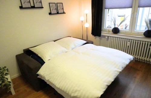 Holsterhausen Apartment | Ideal Stay at Living-Life: Klinik, Messe & Netflix Access