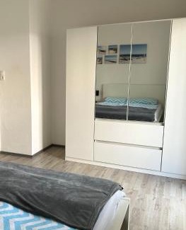 Sudliche Innenstadt Apartment | Comfortable Living Lu Apartment with Child-Friendly Amenities