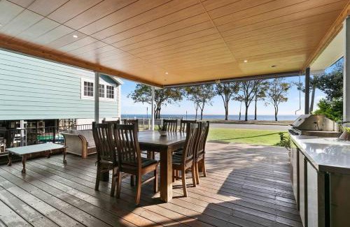 Bongaree House | Experience Life on the Deck at Our Family-Friendly Hotel