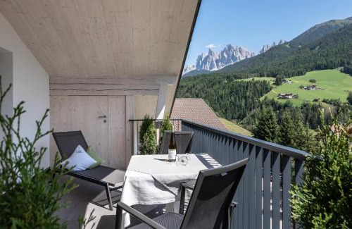 San Pietro Apartment | Oceanfront Escape at Living Puez: Guest Rated 9.6/10