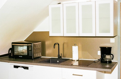 Herne Apartment | Comfortable Living Space with Family-Friendly Amenities