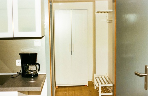 Herne Apartment | Comfortable Living Space with Family-Friendly Amenities