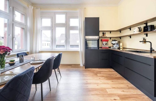 Kippenheim Apartment | Exclusive 140 sqm Apartment Near Europa Park & Black Forest