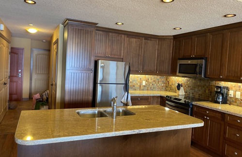 Central Okanagan Condo | Experience Nature at Our Top-Rated Recreational Resort