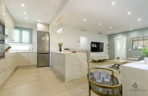 Ensanche Centro Apartment | Immerse in the Soho Experience at Living4malaga Hotel