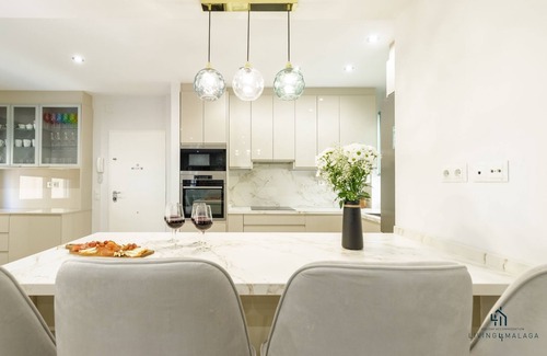 Ensanche Centro Apartment | Immerse in the Soho Experience at Living4malaga Hotel
