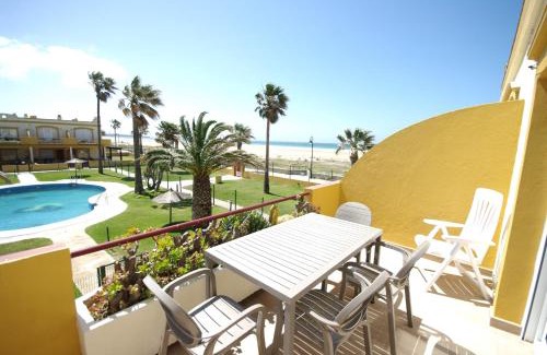 Tarifa Apartment | Enjoy Oceanfront Living at Livingtarifa Aloha Hotel