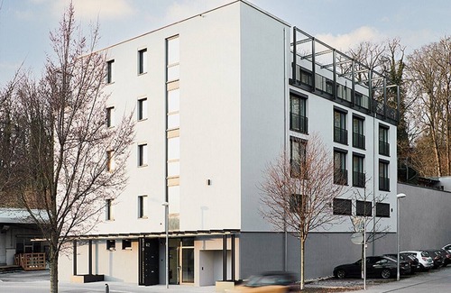 Berg Apartment | Cozy Livisit Bergpartment 32: Double Room with Kitchenette