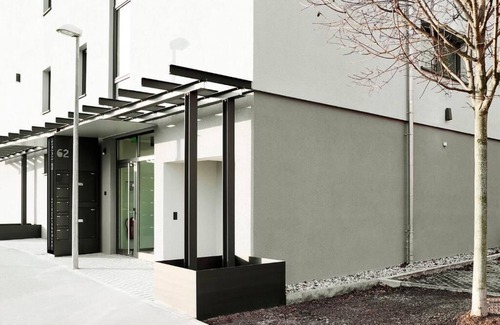 Berg Apartment | Discover Livisit Bergpartment 24: Kitchenette & Pool Access
