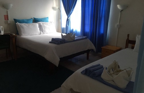 Kasane House | Comfortable Liya Guest Lodge with Breakfast & Family Amenities