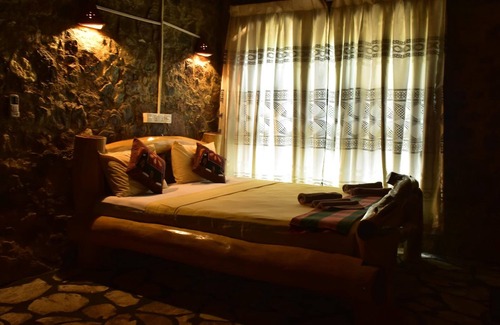 Udawalawa House | Discover Lizard Safari Lodge: Family-Friendly Retreat