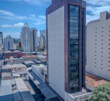 Matriz Hotel | Discover Lizon Curitiba Hotel: 4-Star Comfort Awaiting You