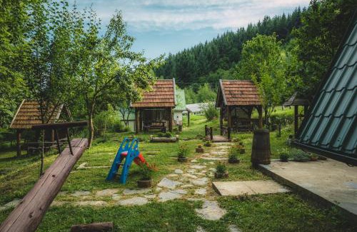 Konjic Ski Chalet | Guest Rated 10/10 at Ljetna bašta "LISIN" Konjic