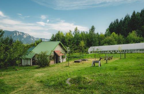 Konjic Ski Chalet | Guest Rated 10/10 at Ljetna bašta "LISIN" Konjic