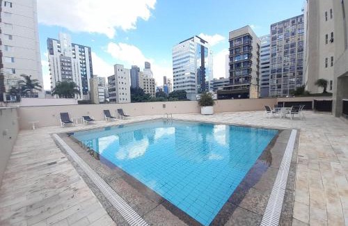 Savassi Apartment | Locking's Funcionários 3: Family-Friendly Stay with Pool