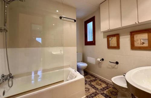 Llivia Apartment | Relaxing Getaway in Llívia with Pool and Tennis Court