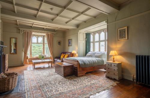 Kingswood House | Relax at Llanerchydol Hall Suites: Pet-Friendly Retreat