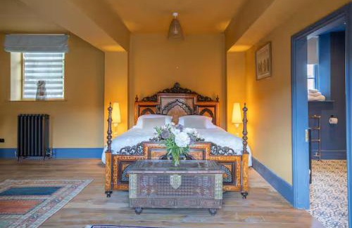 Kingswood House | Relax at Llanerchydol Hall Suites: Pet-Friendly Retreat