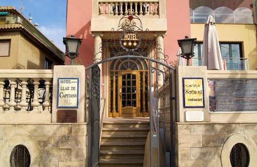 Masnou Hotel | Oceanfront Escape at Llar de Capitans - Pet Friendly Retreat
