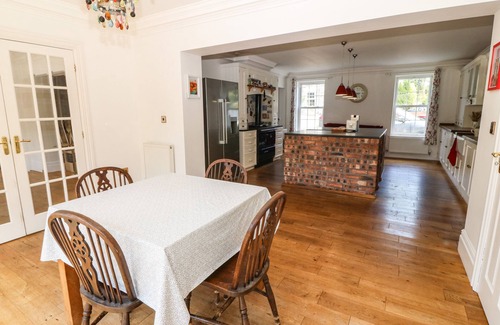 Amlwch House | Family-Friendly LLECHOG with Cozy Open Fire in Cemaes Bay