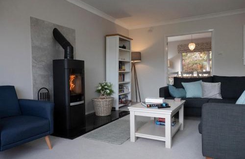 Dolgellau House | Pet-Friendly Retreat at Lleifior with 9.5/10 Guest Rating