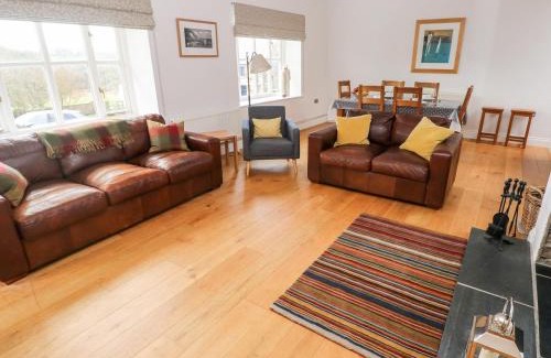 Llanfallteg House | Discover Llety'r Llwynog: Family-Friendly 4-Star Retreat