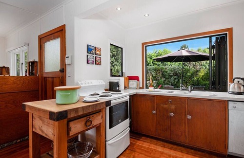 Taupo District House | Family-Friendly Llieno - Lake Taupo Holiday Home Awaits