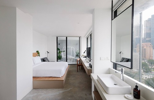 Imbi Hotel | Discover Comfort at Lloyd's Inn Kuala Lumpur - Rated 8.8