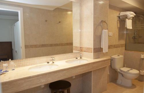 La Mata Apartment | Discover Lloyds Beach Club: Oceanfront Bliss Awaits You