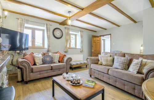 Brecon House | Pet-Friendly Retreat at Llysfaen Cottage - Rated 9.7/10