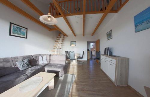 Wremen Apartment | Ideal Family Retreat at Över'n Diek Hotel