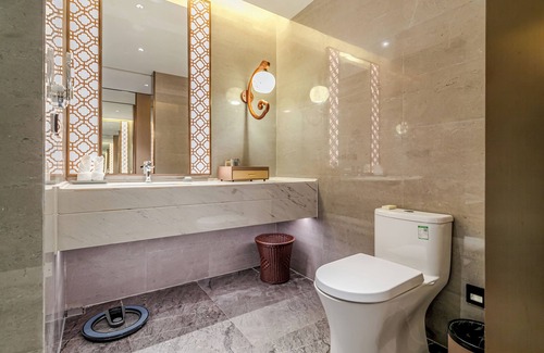 Huangpu Hotel | LN DONGFANG Changzhou Island Guangzhou - Free shuttle bus services will be provided during Canton Fair