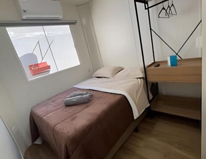 Umuarama Apartment | Budget-Friendly LN Studios: Pet and Child Friendly Retreat