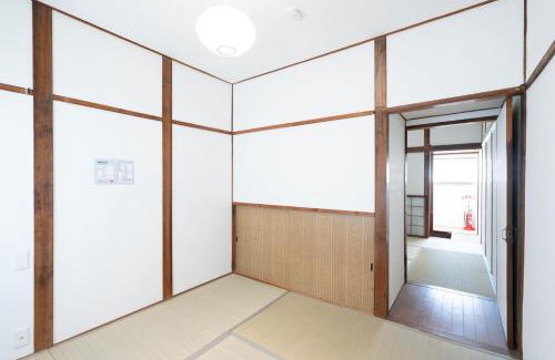 Nagawa Apartment | LN25三宮徒歩8分の2DKハウスSwallowMaisonet