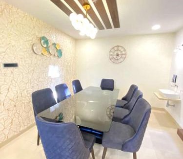 Mahabaleshwar Villa | Inviting LNT Villa with Pool and Family-Friendly Amenities