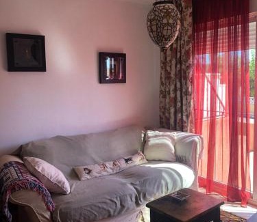 Alcanar Apartment | Cozy Lo Chalet: Pet & Child Friendly Retreat with 8.8 Rating