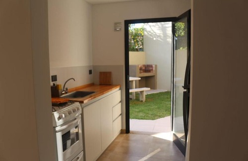 San Antonio de Areco Apartment | Discover Lo de Marieta: Family-Friendly with Breakfast