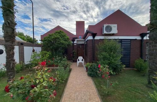 Dolores House | Family-Friendly Lo de Mijo Near Termal Park Dolores
