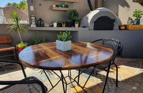 San Juan Apartment | Comfortable Stay at Lo de Pascuala with Pet-Friendly Amenities